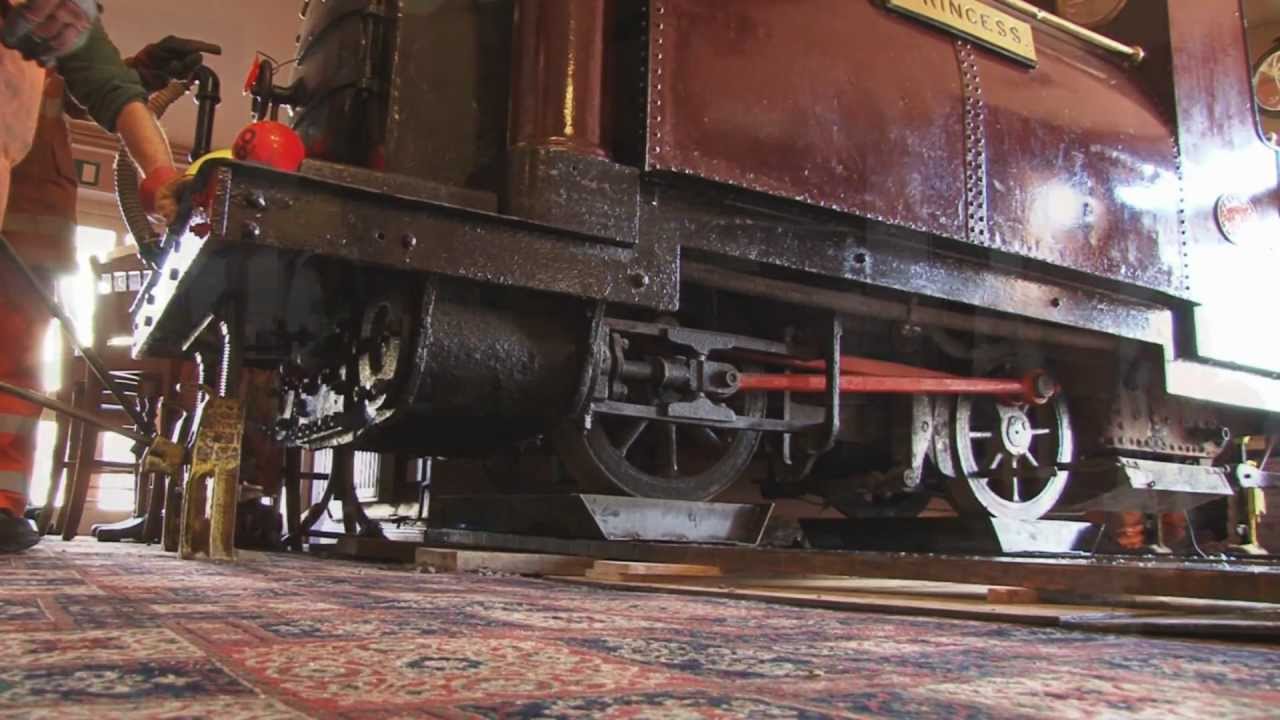 Princess leaves Spooner's