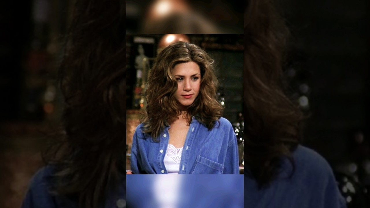These Rachel Green's hairstyles you should try #rachelgreen #friends #90s #crush #hairstyle #fashion