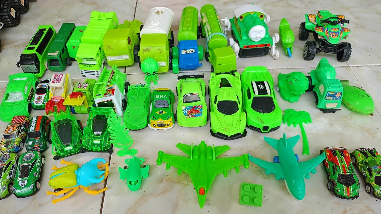 MELETUS BALON DAPAT HADIAH MAINAN PESAWAT JET, MOTOR, TRUK, BUS, KERETA THOMAS, MOBIL POLISI DLL