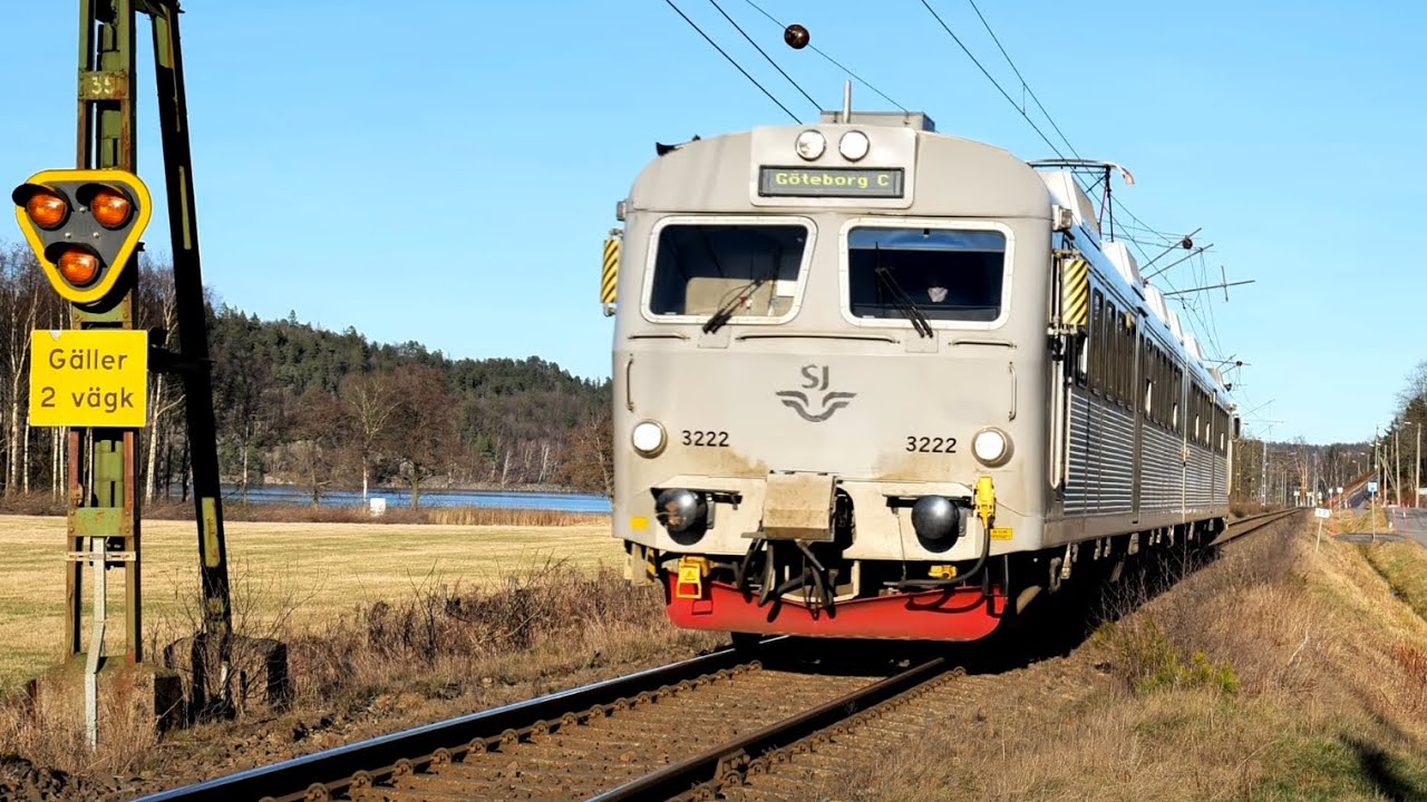 Tåg i Mölnlycke / Härryda på vackra Boråsbanan - Feb 2023 - 4k60 - Del 1
