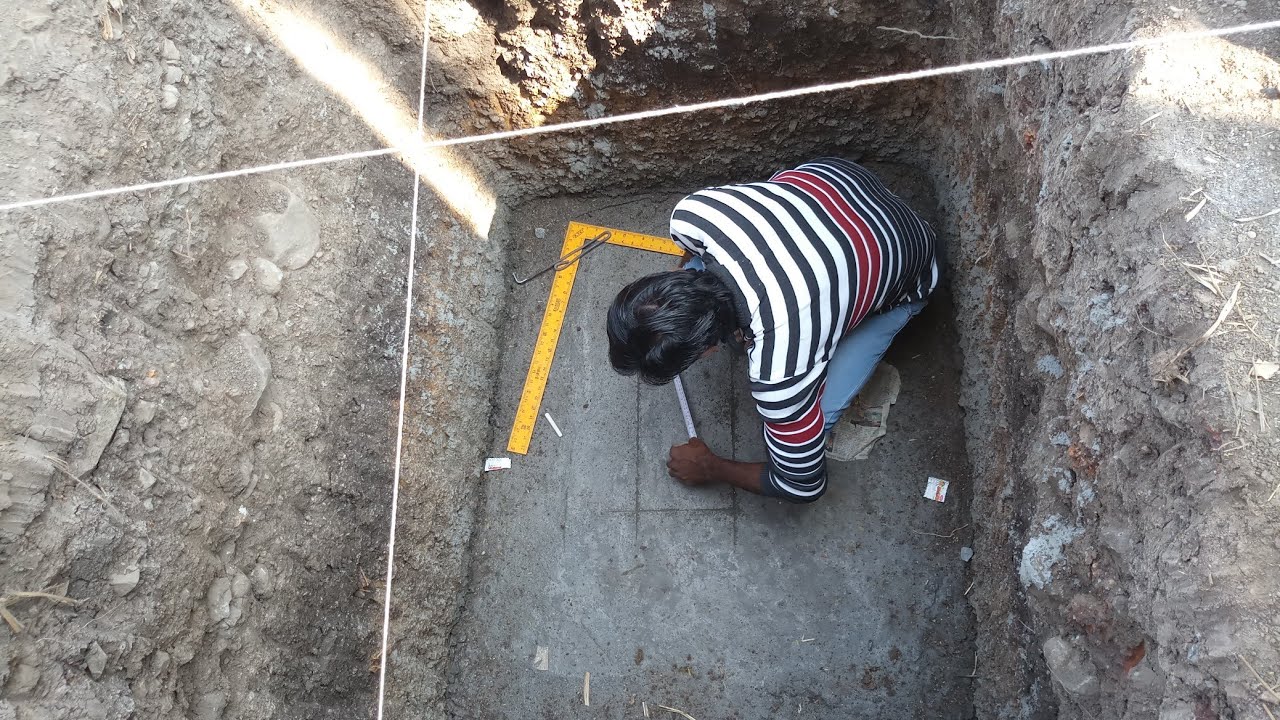 Column position marking on pcc bed