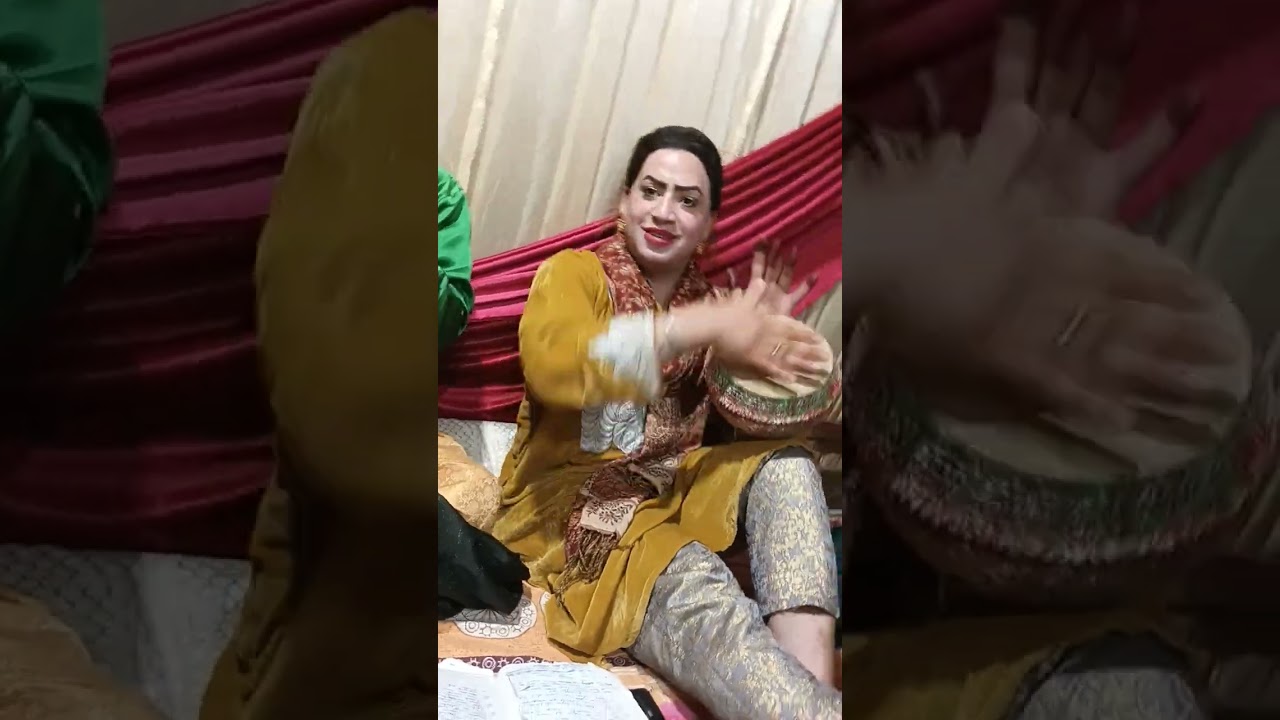 #kashmiri song #kashmiri menhdiraat song #songviral #public #funny song