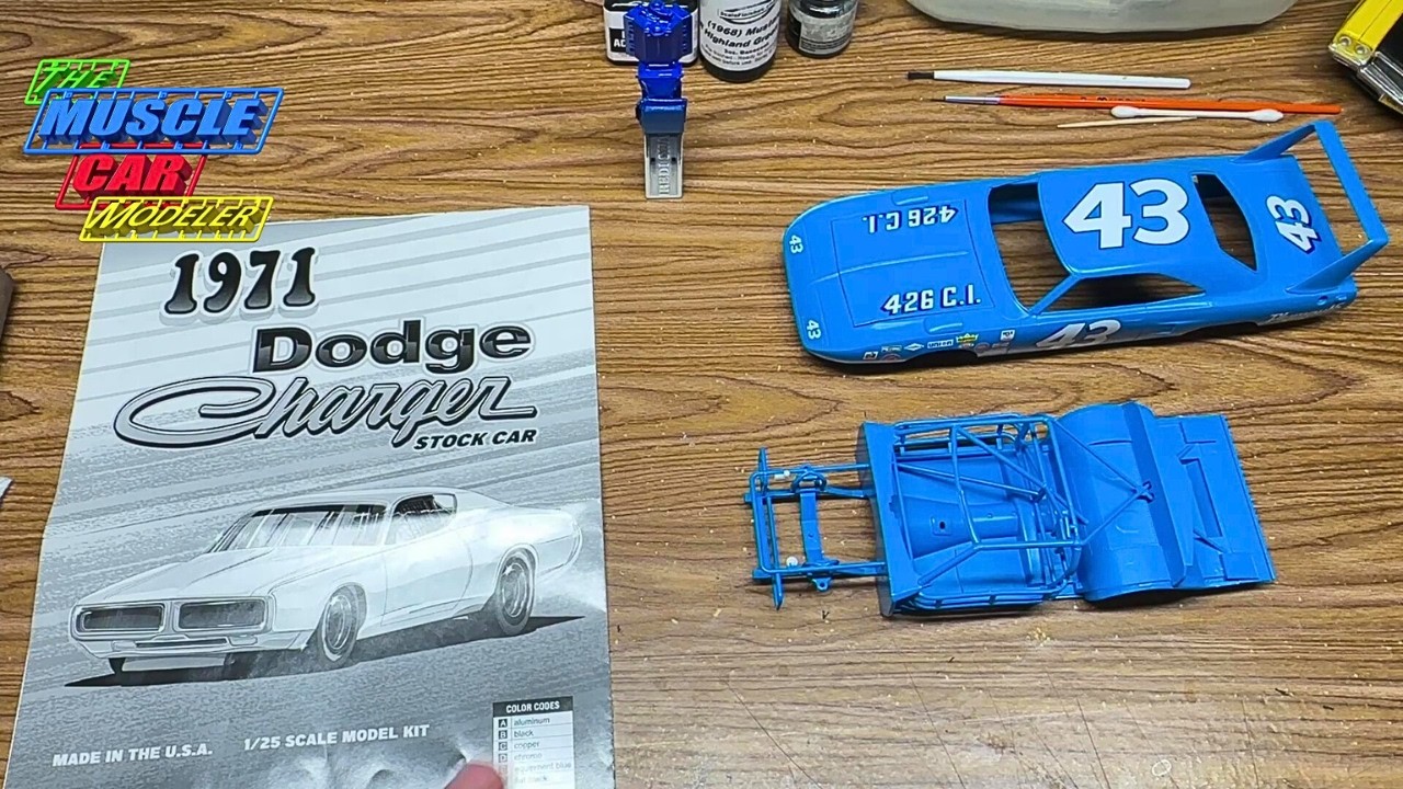 Jo-Han 1970 Plymouth Superbird Richard Petty #43, переделка из набора, покраска остальных мелких ...