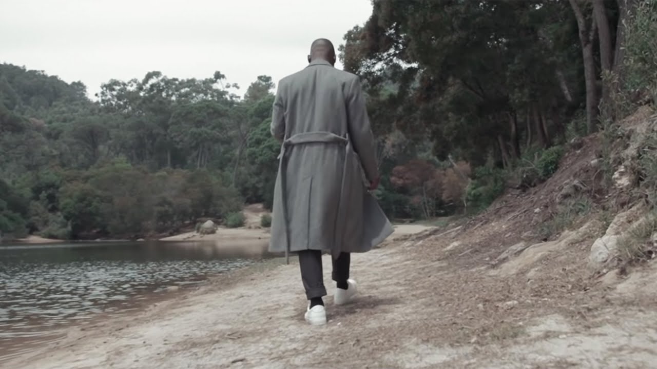Mr. Bow - Caíste do Céu (ft. Matias Damásio) [Official Video]
