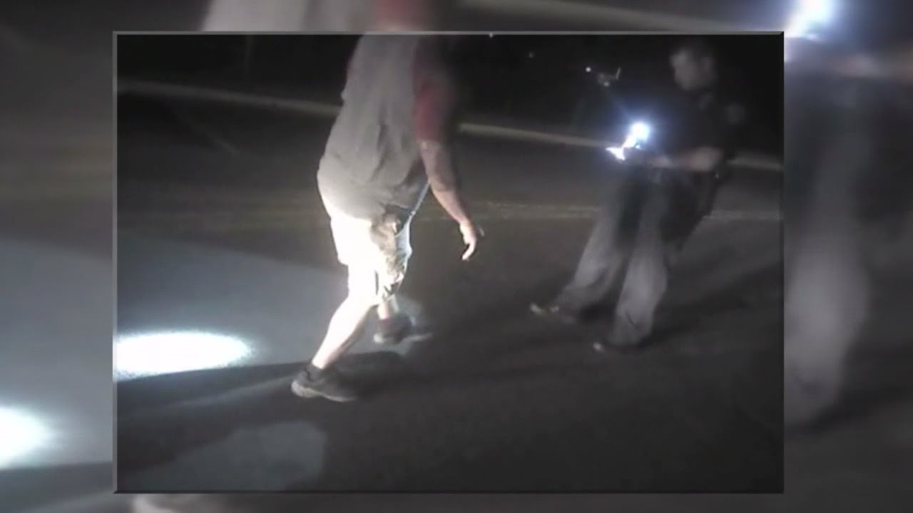 Video: Officers in disbelief after suspected drunk driver ignores fatal DWI scene
