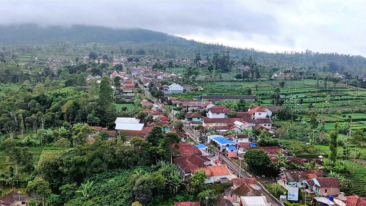 Suasana Hajat Di Pedesaan Garut