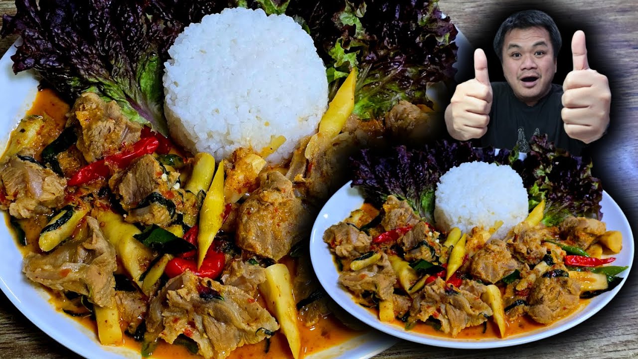 แกงเผ็ดกระดูกอ่อนใบพายหมู ใส่หน่อไม้กรอบๆ กะทิหอมมันพริกแกงเข้มข้น
