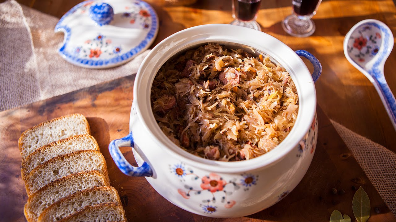 Guiso polaco a la cazadora (Bigos)