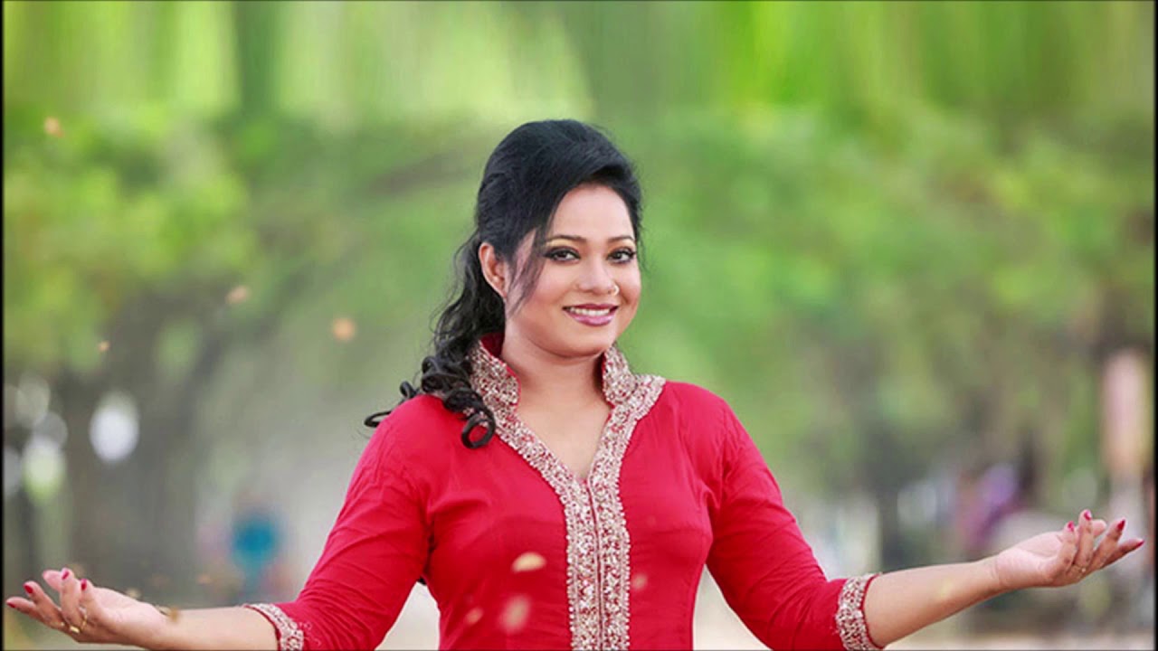 Bishom Piriti by Dolly Shantoni