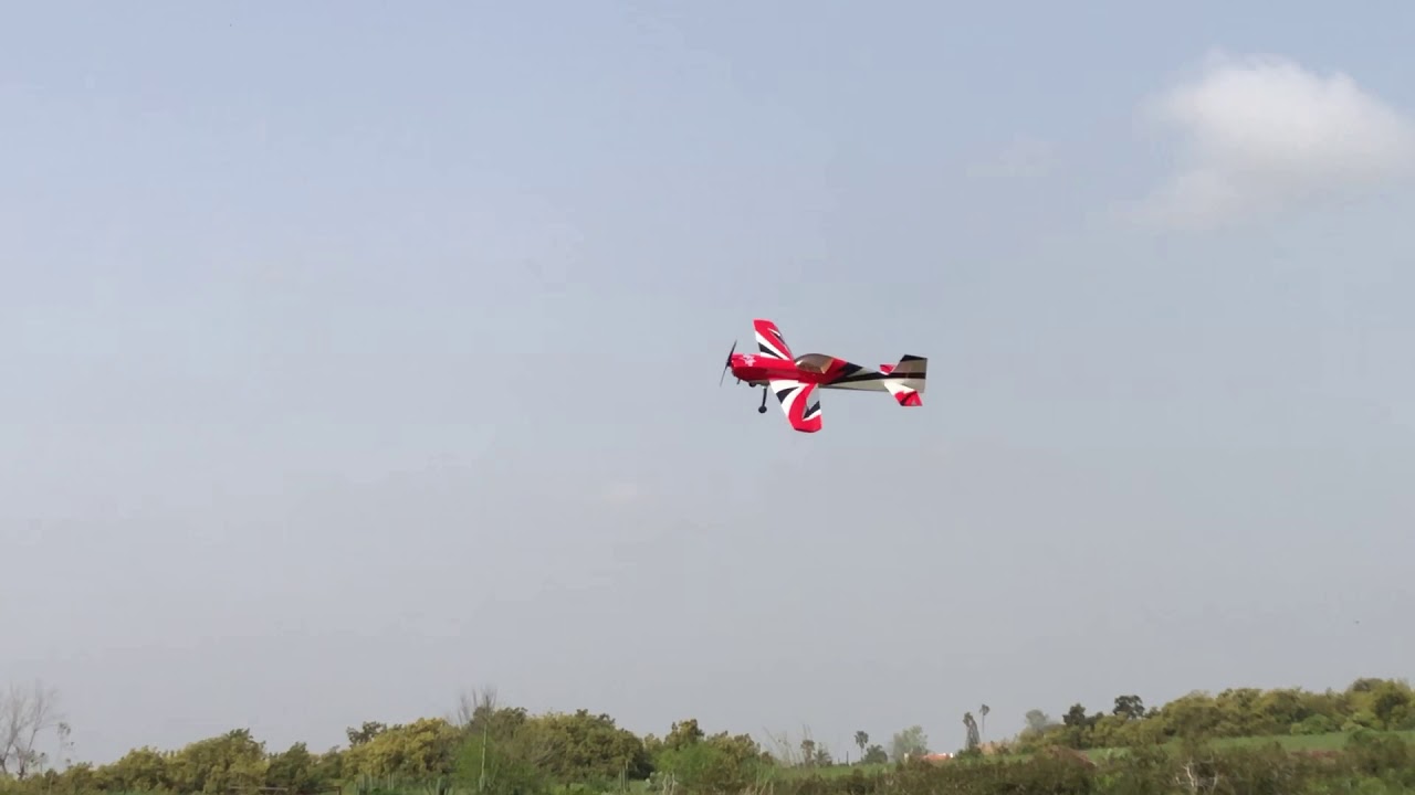 extra 300 shp 87