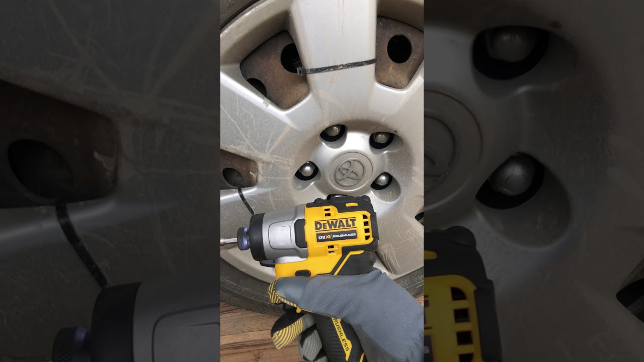 WIELKI TEST!!! Impact DEWALT DCF801 12V 163Nm w akcji odkręcania k&oacute;ł