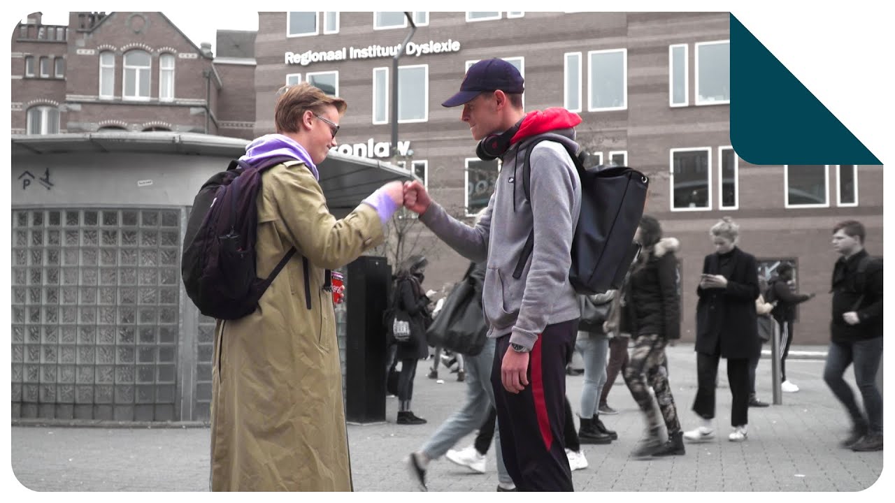 Hoe begroet je iemand?