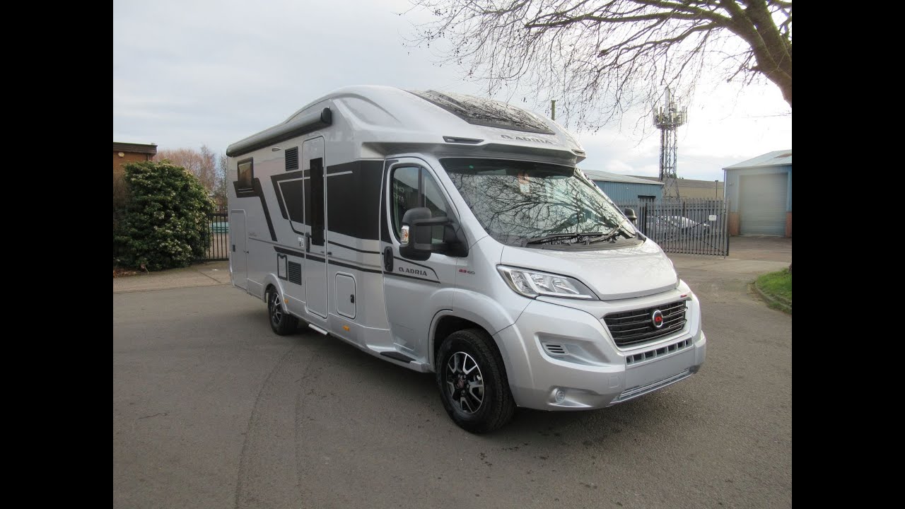 ADRIA CORAL SUPREME 670 SLT