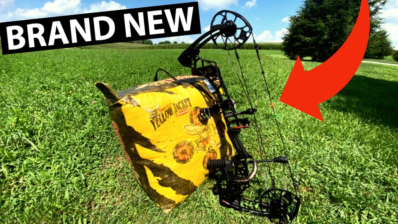 MY BRAND NEW COMPOUND BOW!!! (Mathews VXR 28)