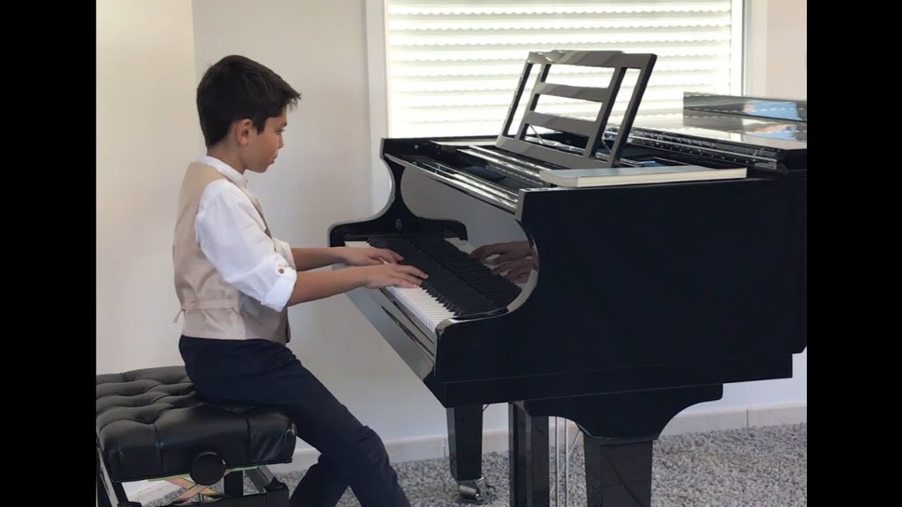 Henle Piano Competition 2021 Paul Fontana