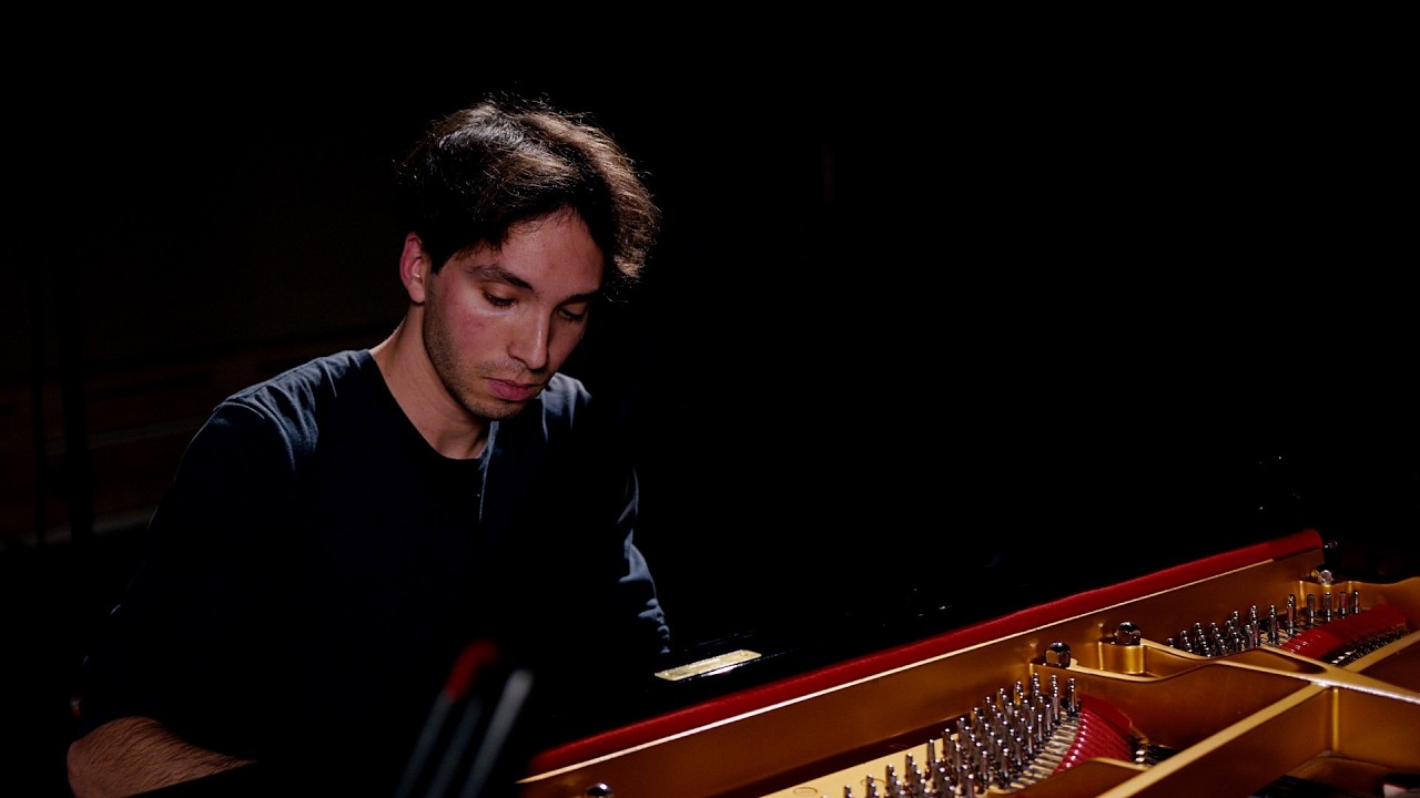 Jonathan Ferrucci - Bach: Flute Sonata No. 2, BWV 1031: Siciliano (arr. by Wilhelm Kempff)