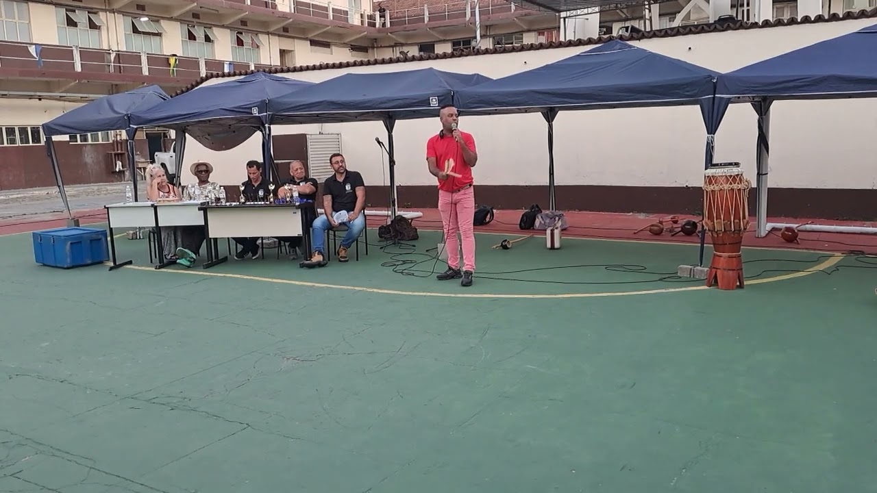 Festa Literária da Guarda Municipal - Poeta Bruno Black - Preciso Seguir!