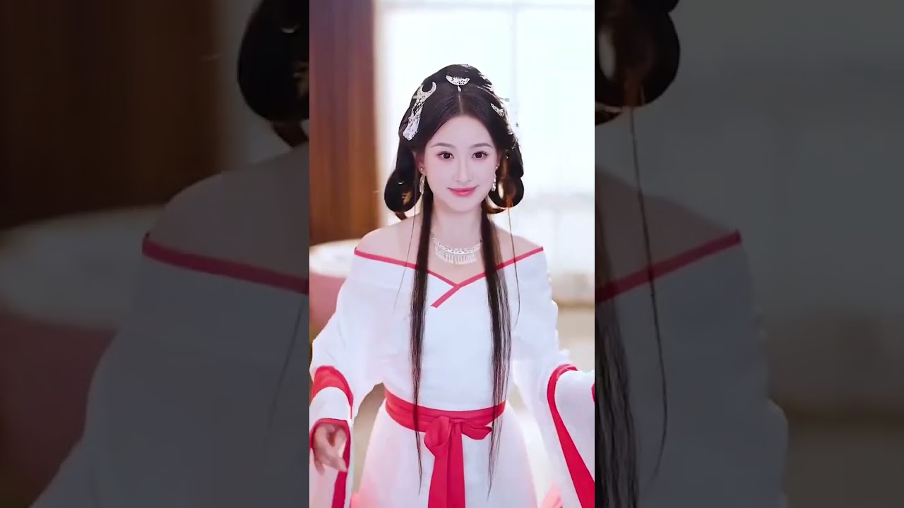 《我家厕所通后宫？！》搞笑短剧