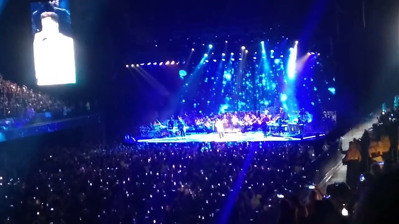 12- Vuelve- Ricky Martin Sinfónico Movistar Arena 28/11/2022 Buenos Aires