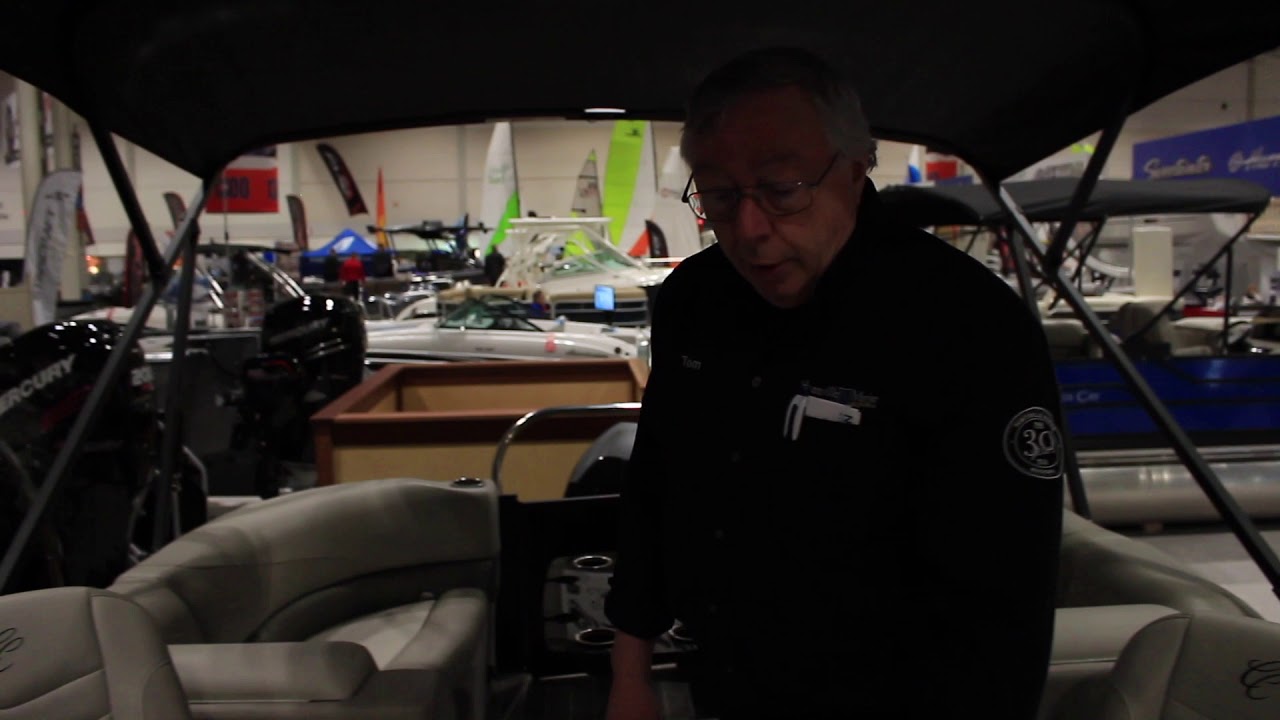 Cypress Cay 232 Sea Breeze at the Toronto Boat Show