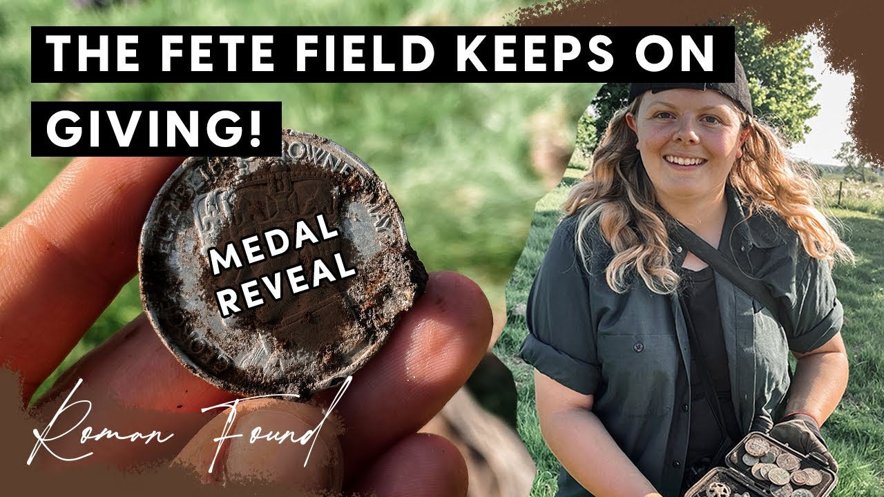 We're Back Metal Detecting In The Fete Field!