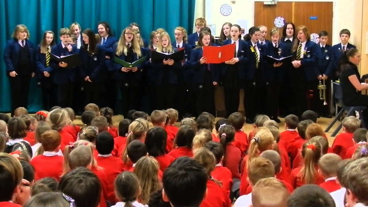 Carr Hill High School Choir - Away in a Manger