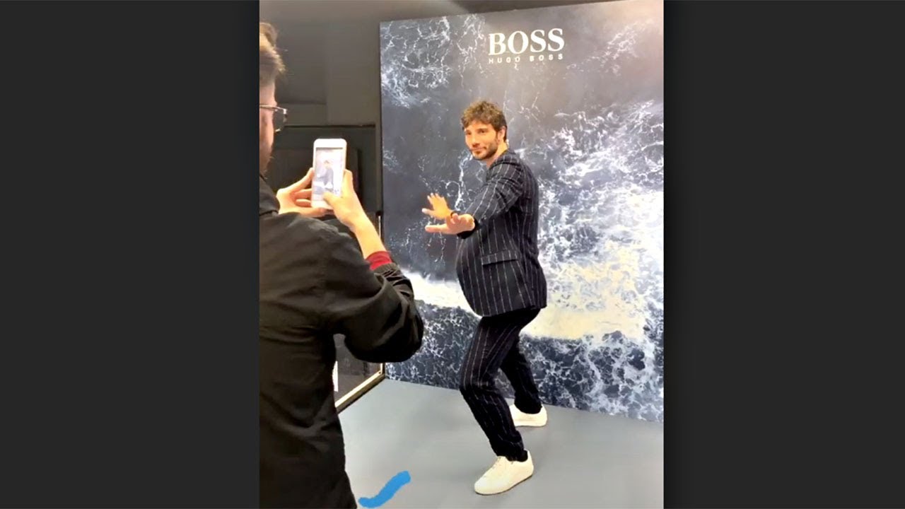 Stefano De Martino sempre più bello