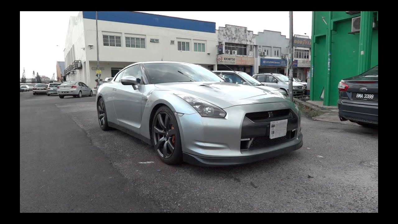 2008 Nissan GT-R Start-Up and Full Vehicle Tour