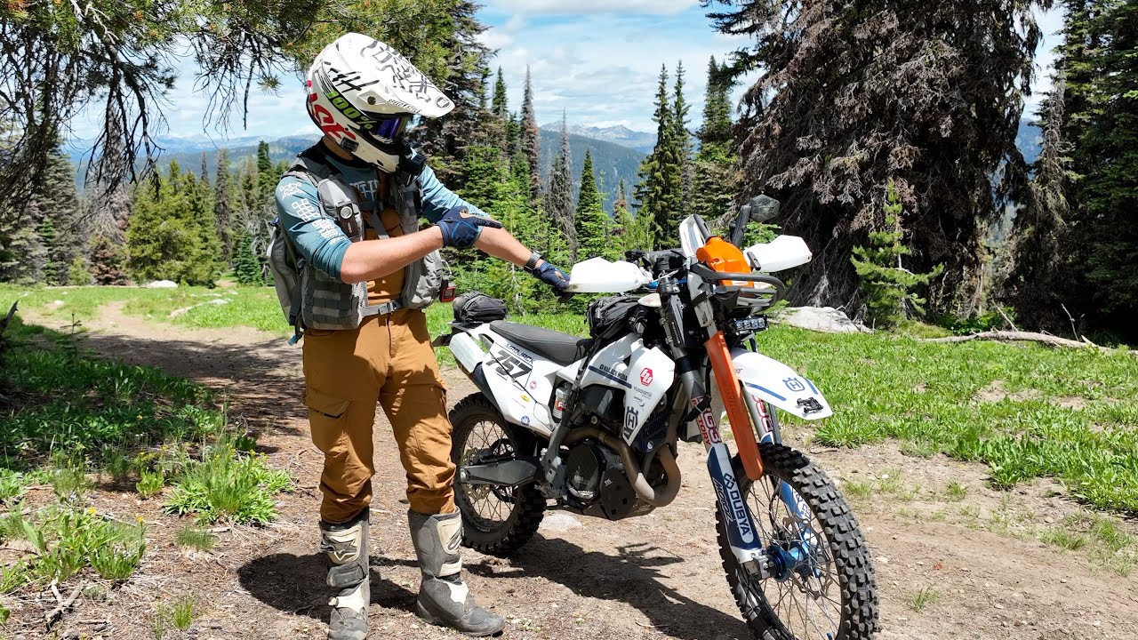 THIS Is the Best Chainsaw/Equipment Rack Available for Dirt Bikes | RIDE GRAVITAS