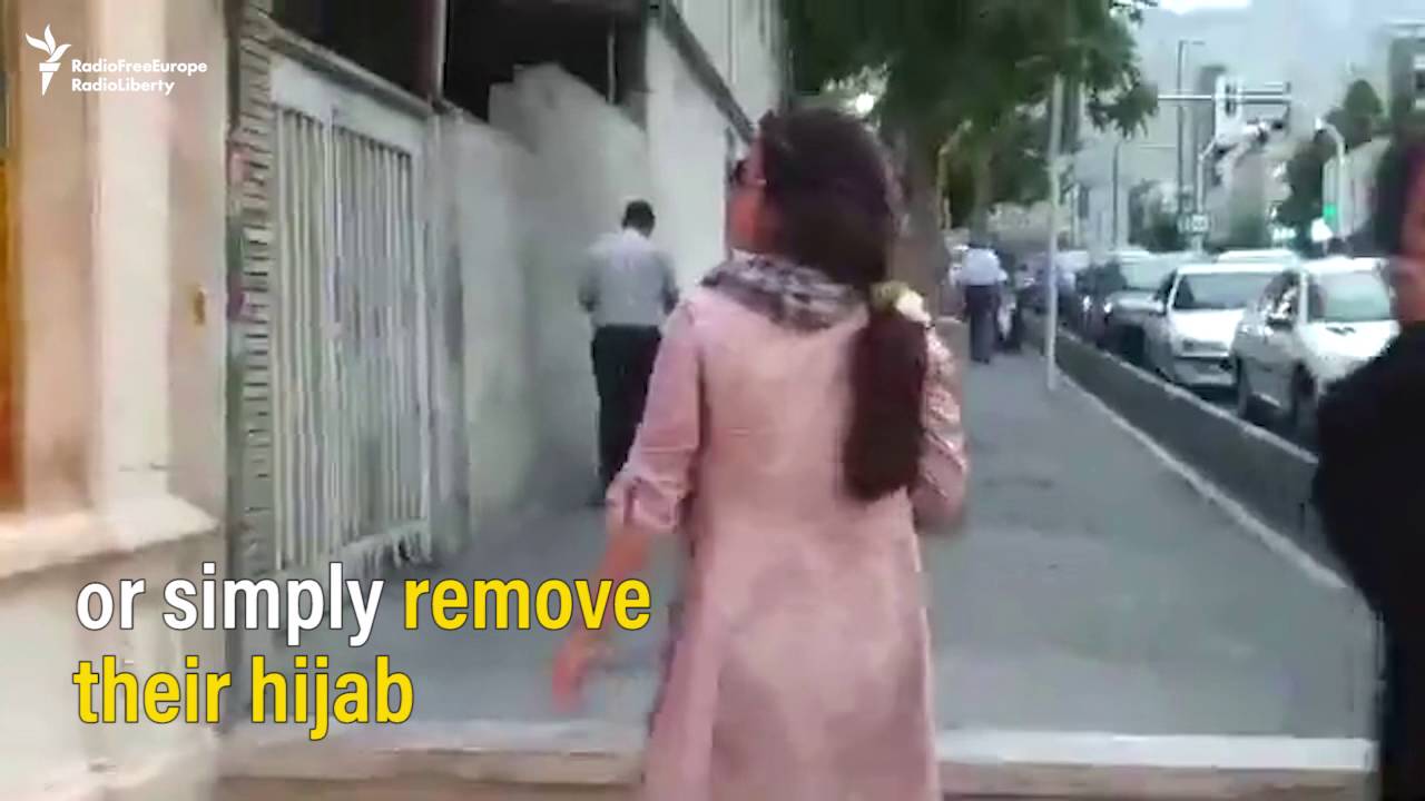 Iranian Women Fight The Man With Facebook