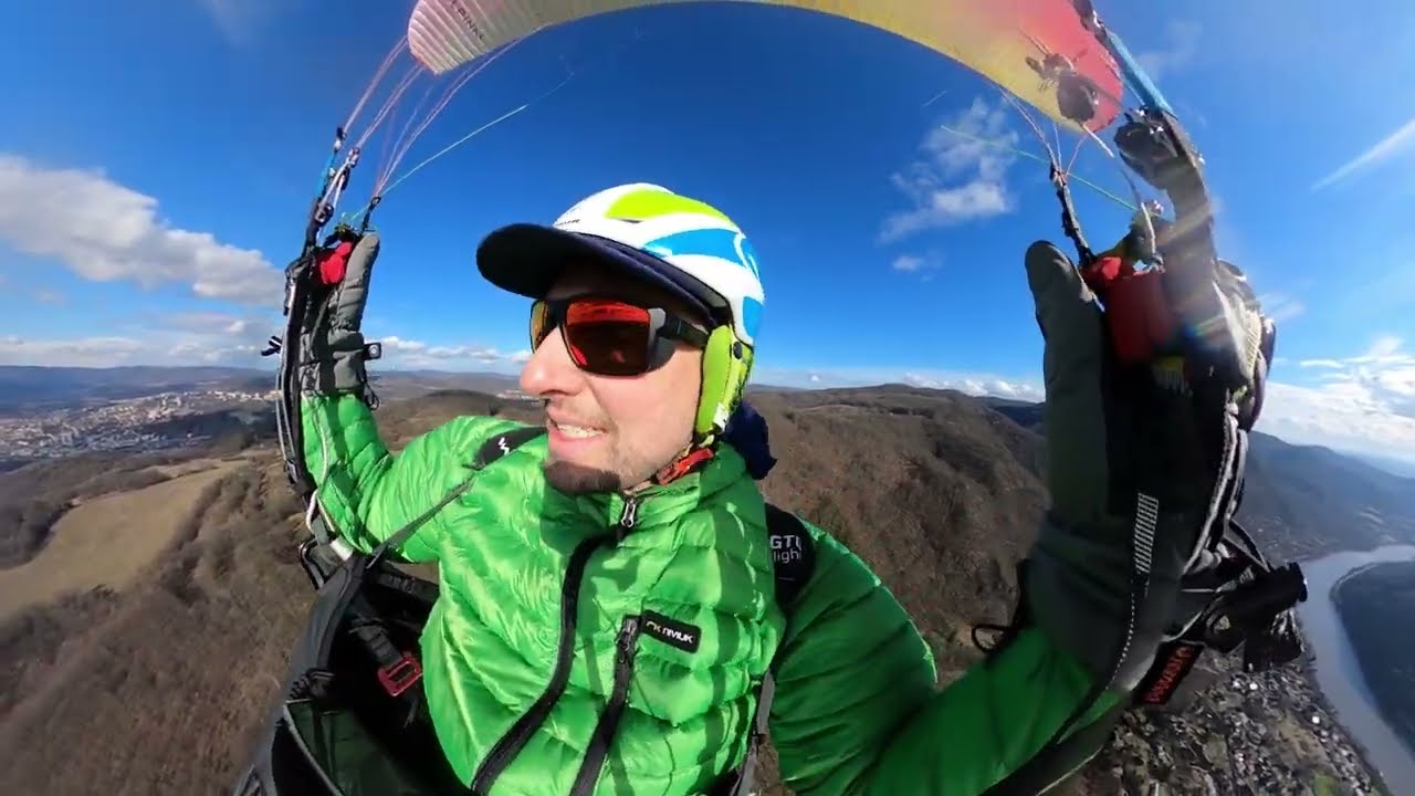 1. 200km Gleitschirm Streckenflug von der Grente auf Alpina4