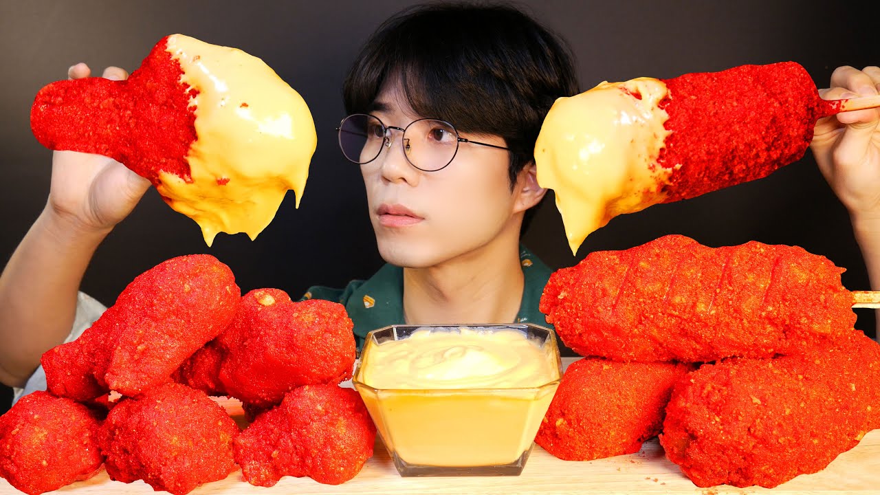 SUB) HOT CHEETOS CHICKEN+CORN DOGS, 치토스 치킨+치토스 핫도그 넘 맛있어요ㅠㅠㅠㅠ!
