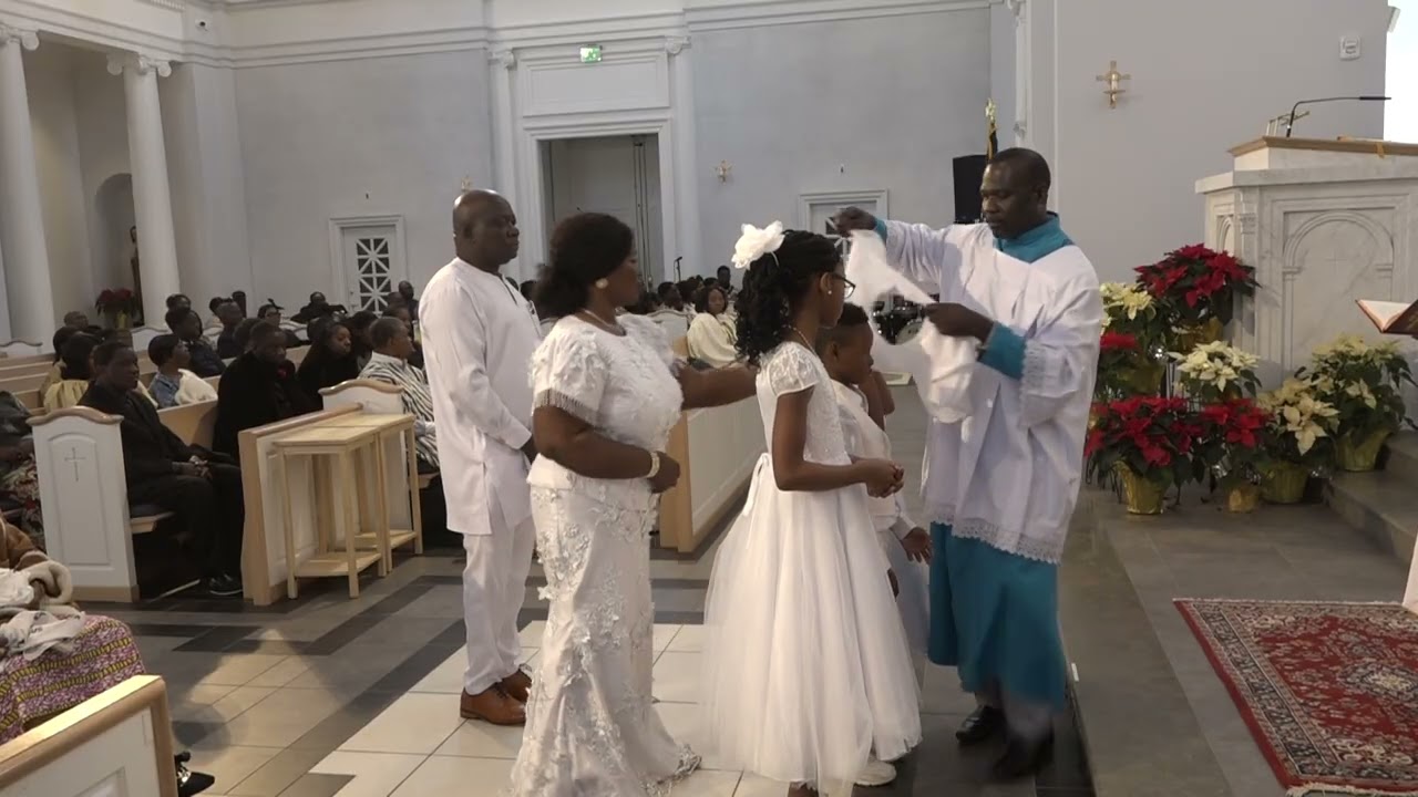 CHILD BAPTISM SUN 011026