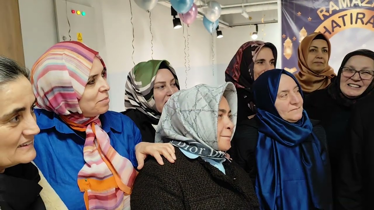 SARIYER İMAM HATİP LİSESİ. ALİ GÜRBÜZ AKYÜZ HOCANIN İLK BAYAN TALEBELERİ İLE BULUŞMASI.  21.02.2026 