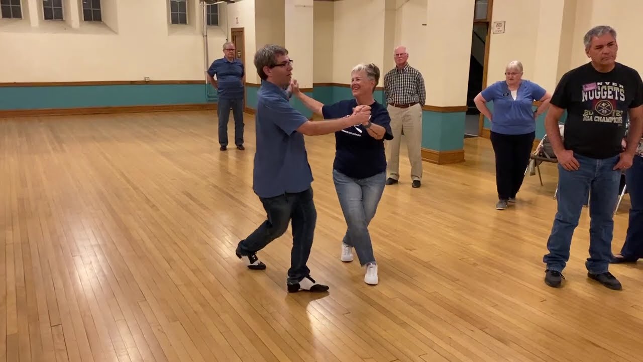 Round Dancing - Bolero - Cues: New Yorker & Fence Line