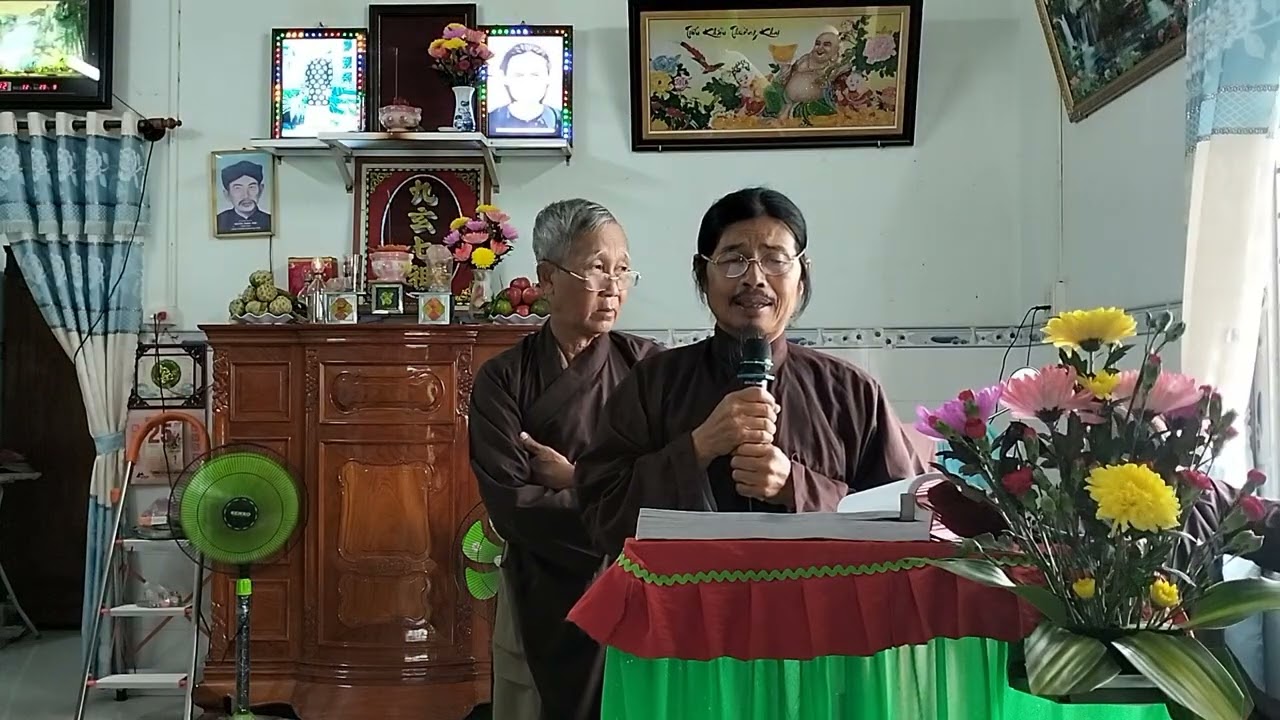 Hôm nay ngày 28 tháng 9 Lễ cúng cơm cho bà cô chị tư đèo ở tan Huế có ngâm sắmgiảng  