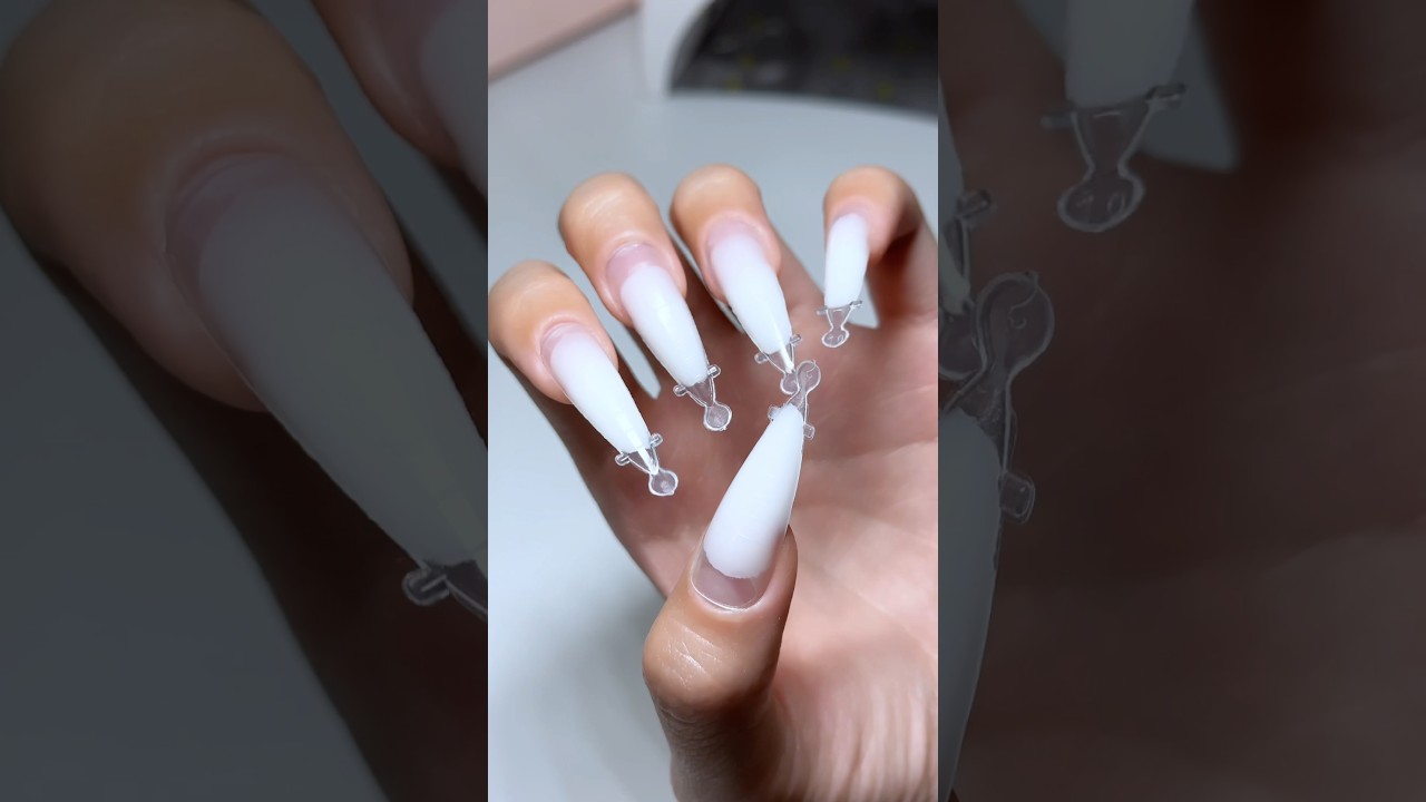 ombre polygel extensions 💅🏻 #polygel #nails #nailtutorial #dualforms #diynails