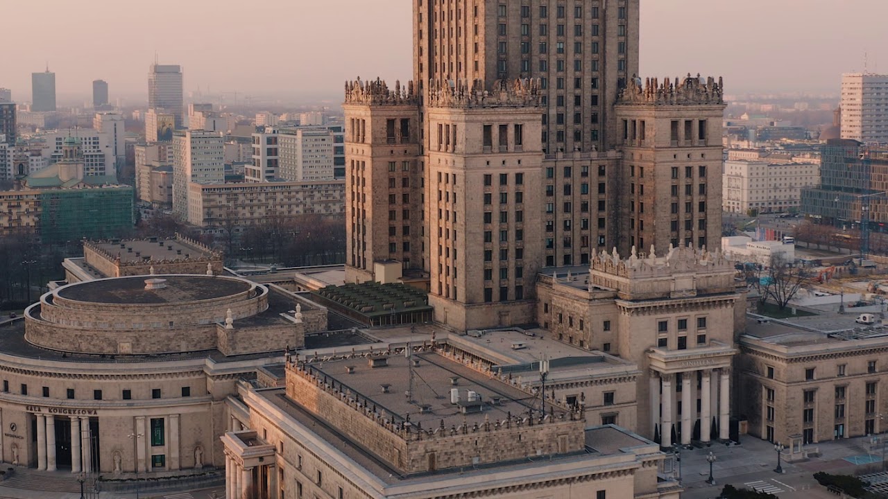 Warszawa z Drona - Godziny szczytu podczas pandemii Koronawirusa