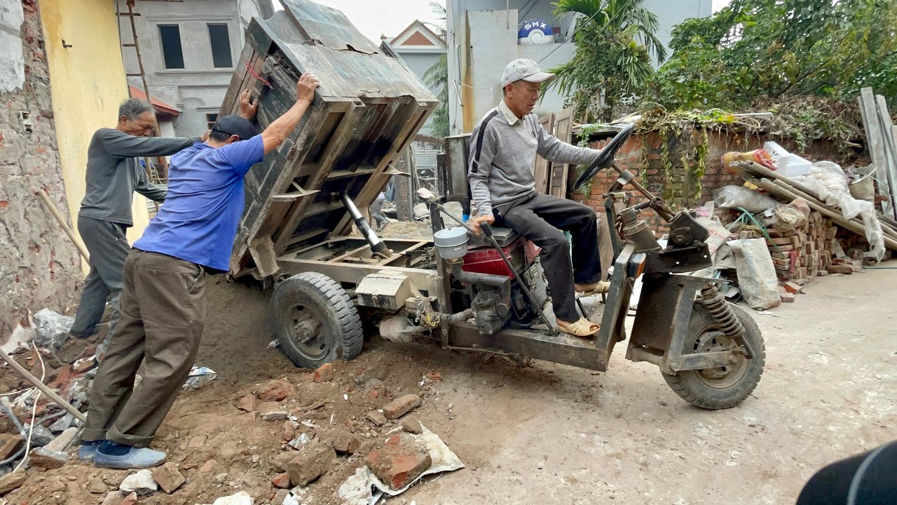 Bác tài lái công nông một khối khai xuân 2026 sa lầy cực căng | Công nông ô tô chở đất | Excavator