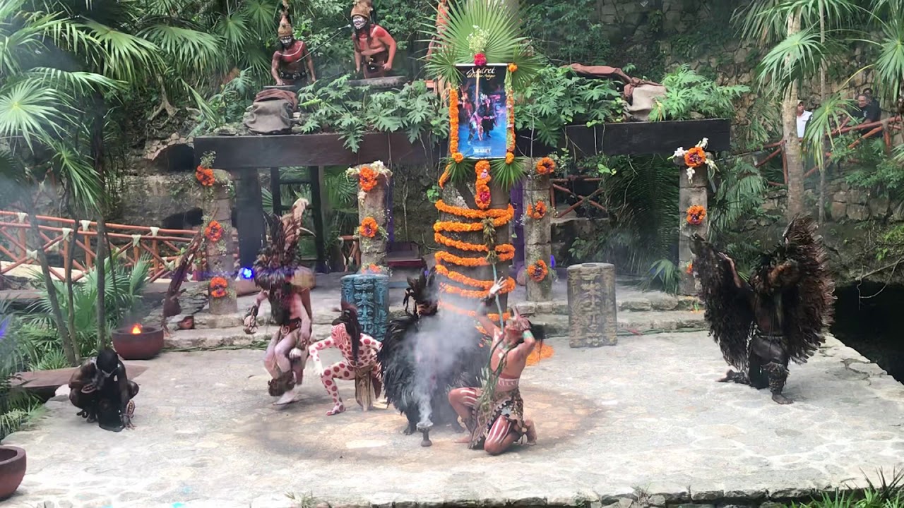 Cancun Xcaret Maya Dancers, Danzantes Mayas en Cancun Xcaret