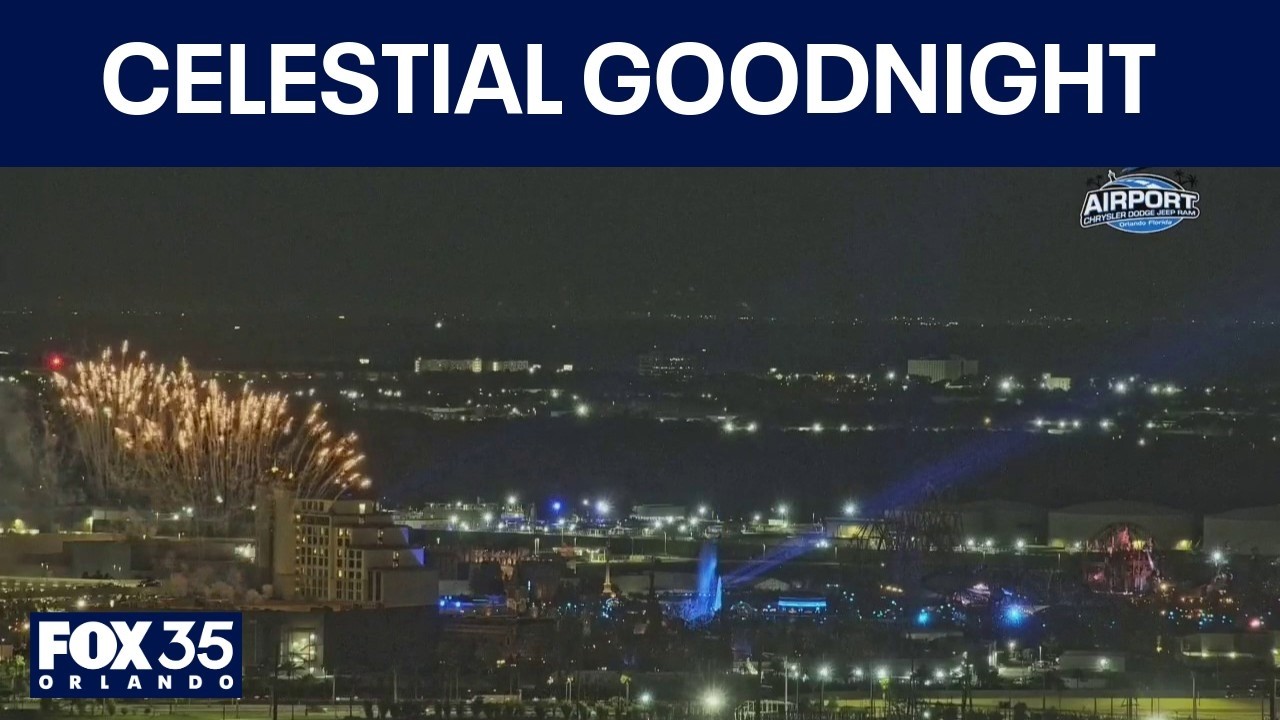 Epic Universe debuts first-ever nighttime spectacular: Celestial Goodnight | FULL