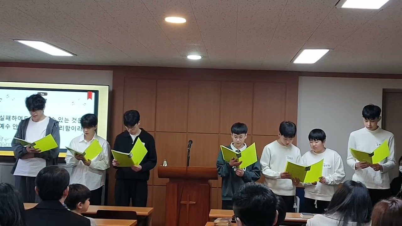 26.2.22 졸업생-충만