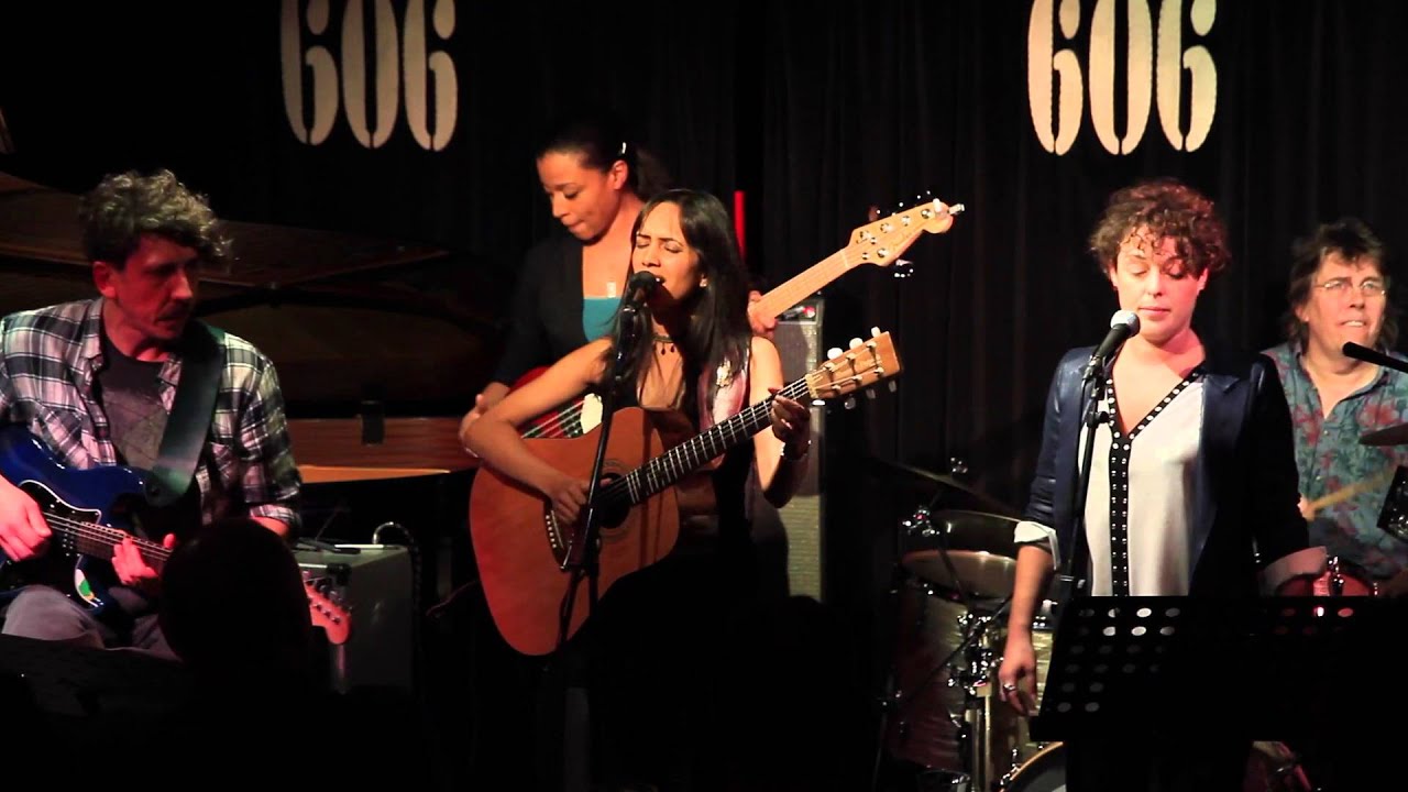 Super Girl -  Sumudu Jayatilaka and The Band with No Name Live 606 Club London 11th January 2016