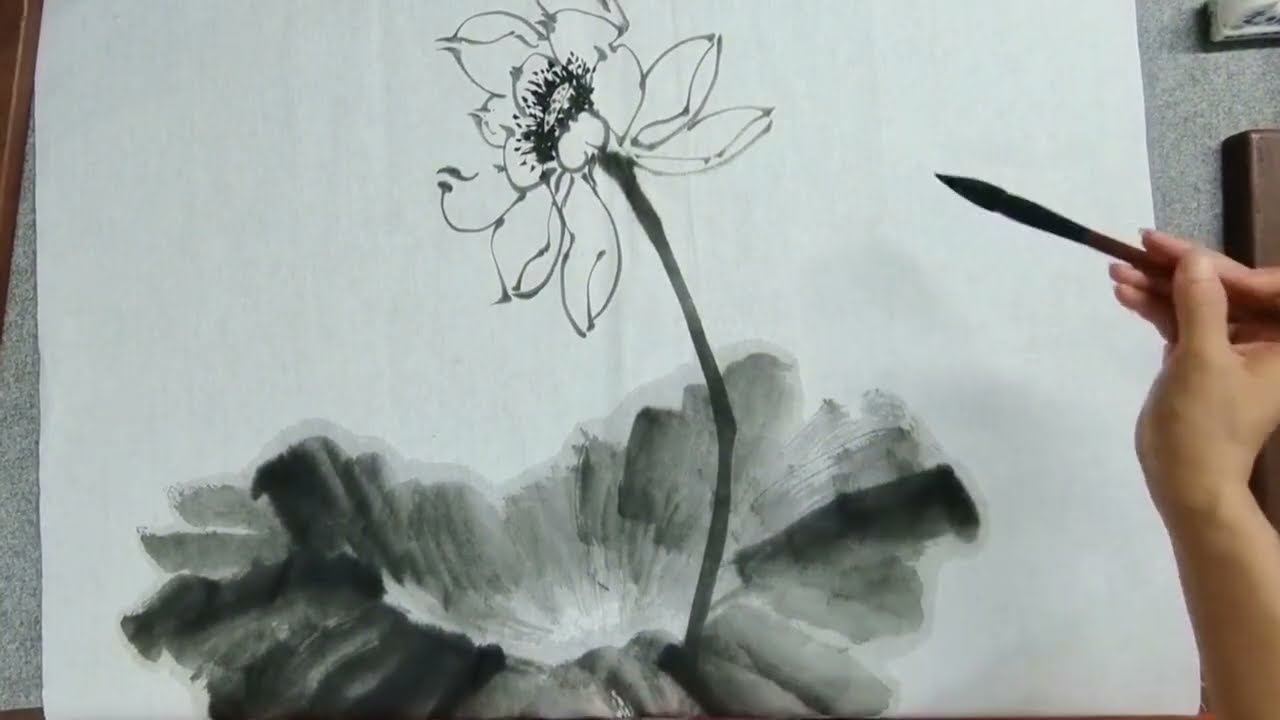 冰兰用笔告诉你，水墨莲花怎么画？