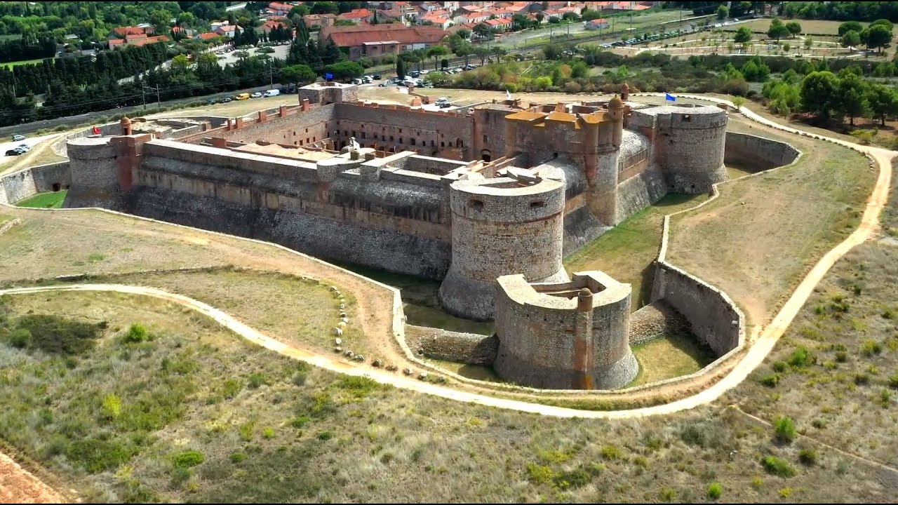 Drone - Forteresse de Salses le chateau (Dept 66)
