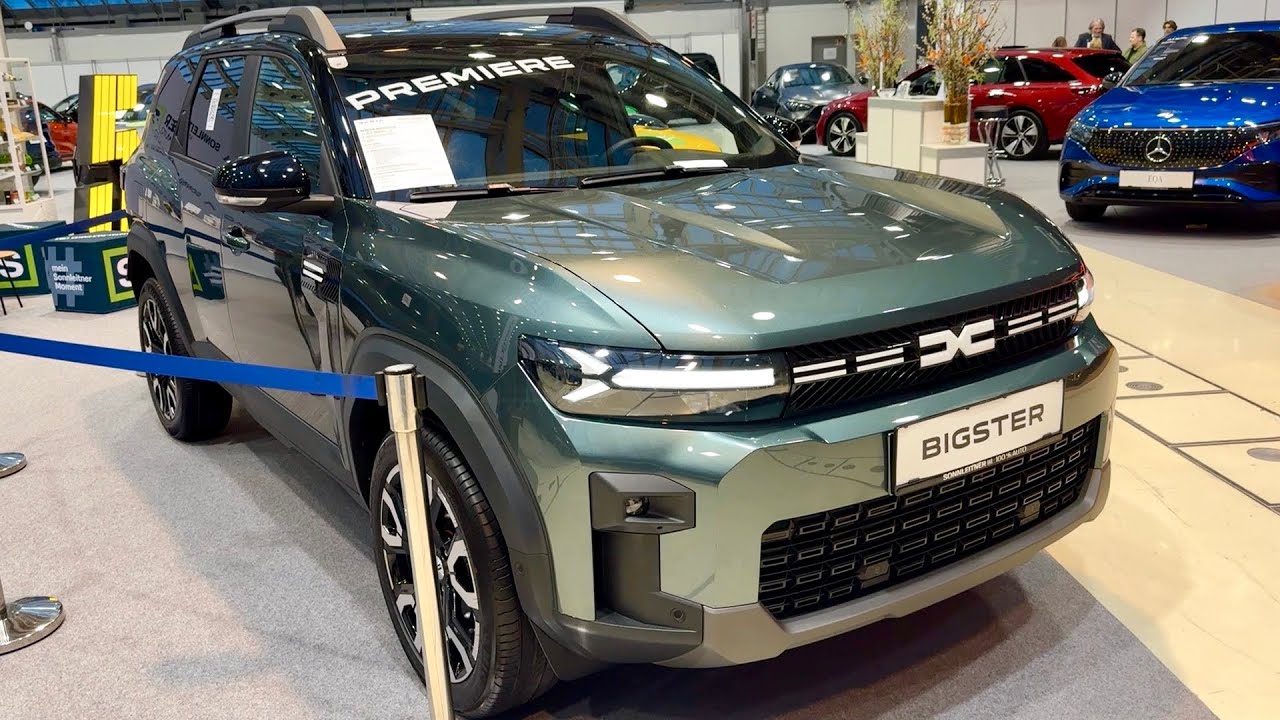 DACIA BIGSTER Journey 2025 - full walkaround & PRICE (Oxide Green, HYRID 155)