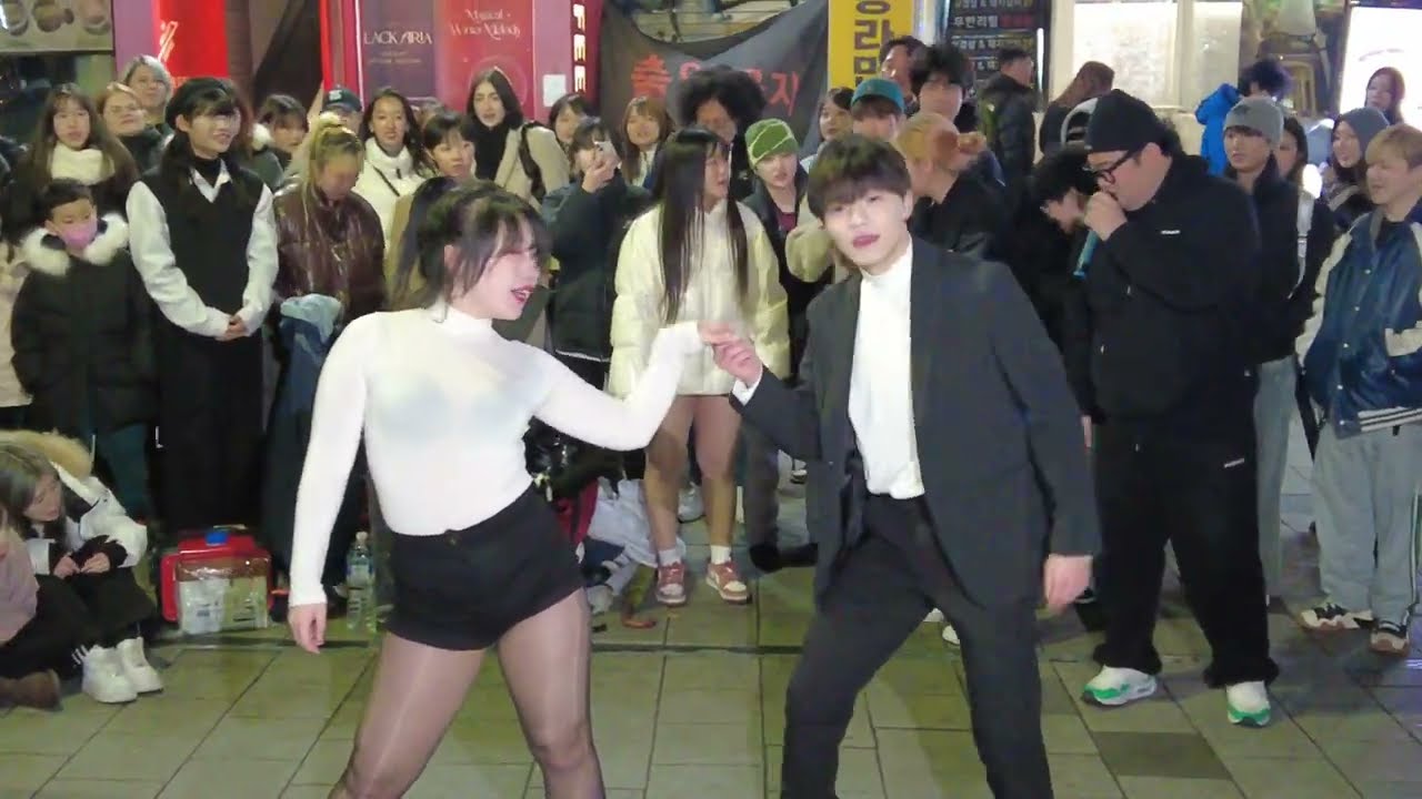 20240120 BeOur#비아워 HongDae#홍대 Busking#버스킹 DJI 0177