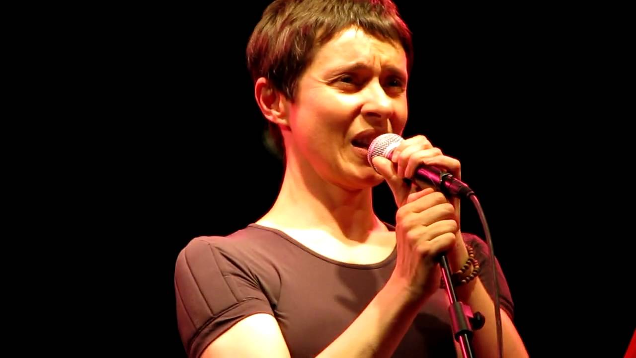 Mara Redeghieri DIO VALZER il Galeone Taneto(RE) fuori orario 21 04 10 030.MOV