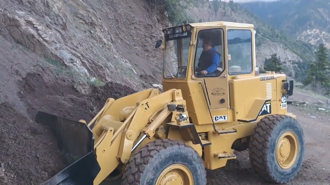 caterpillar 930 in action!