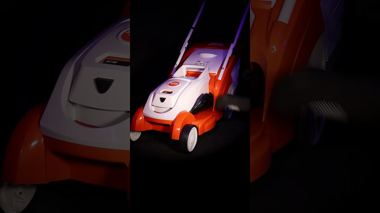 Акумуляторна несамохідна газонокосарка STIHL RMA 239.1 #shorts